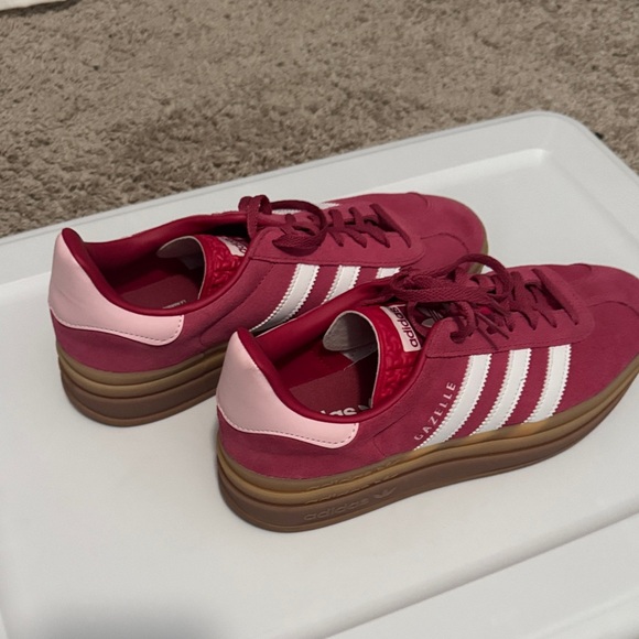 Adidas Women's Sneakers - suede hot pink - Picture 2 of 4
